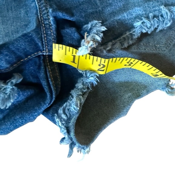 Abercrombie & Fitch Shorts Size 4 / 27 Blue Denim Jean Short Raw Hems Distressed - Picture 9 of 13